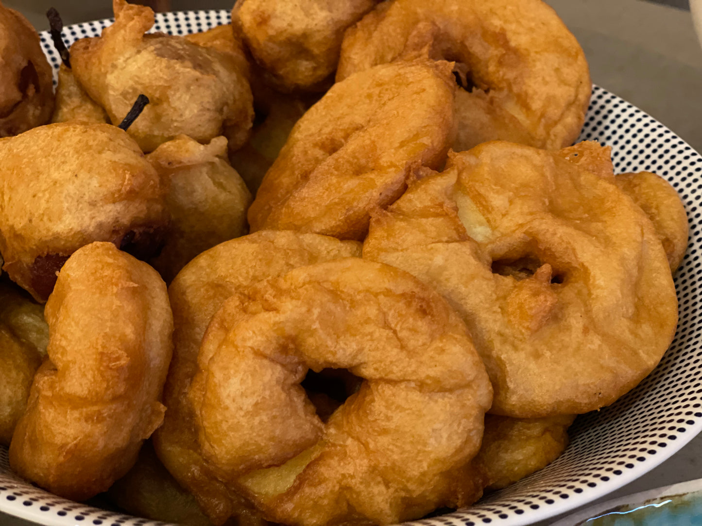 Appelbeignets met biologische appels